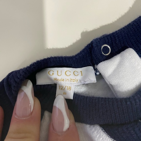 GUCCI SWEATER ONESIE - Picture 4 of 5
